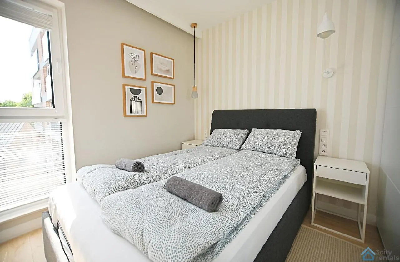 Beige 3City Apartment With Parking In Gdansk By Noclegi Renters