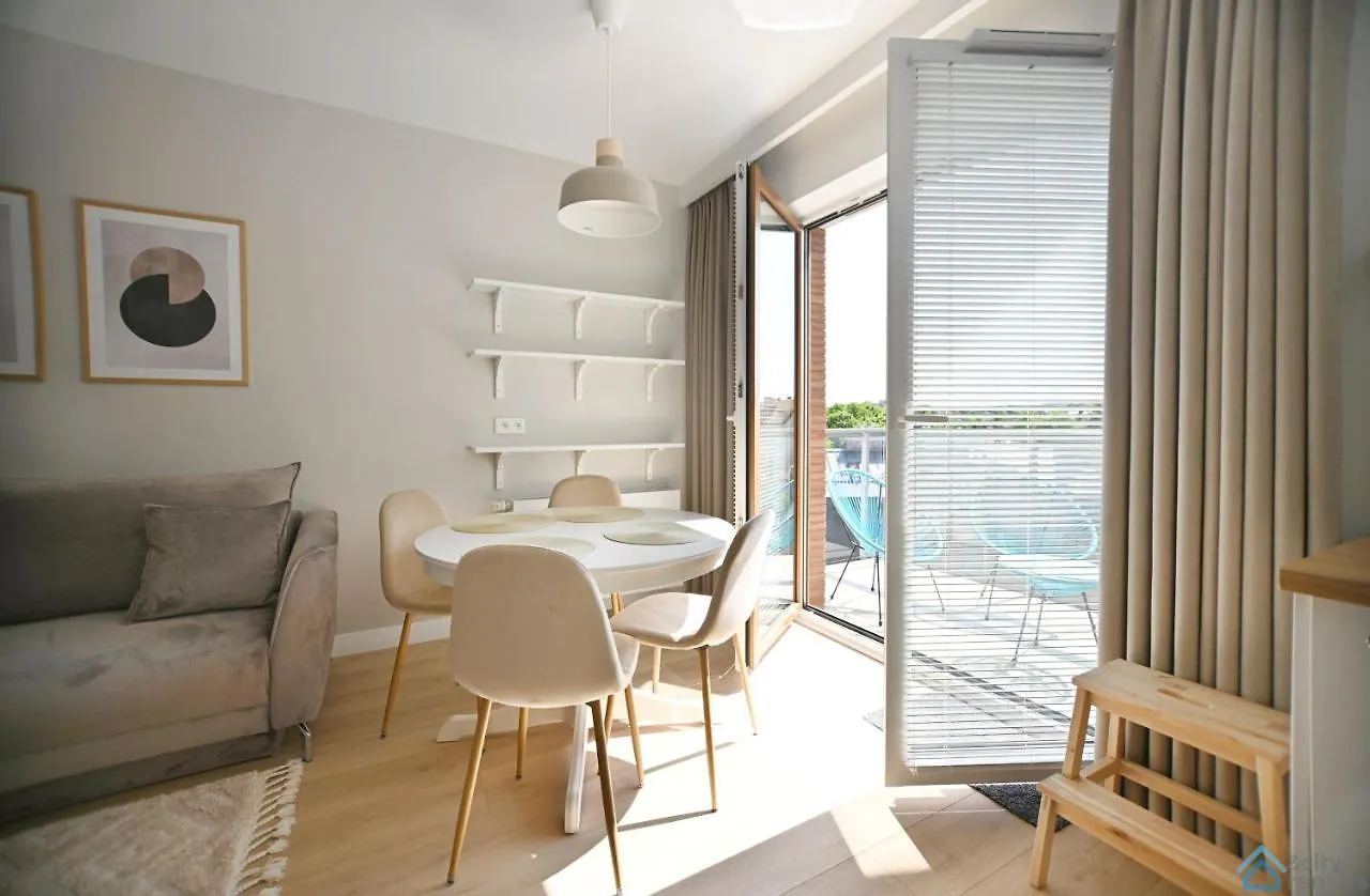 Beige 3City Apartment With Parking In Gdansk By Noclegi Renters
